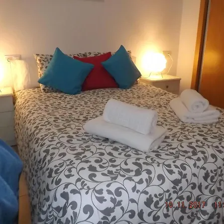 Trinidad 63 Bajo A Apartmán Fuengirola